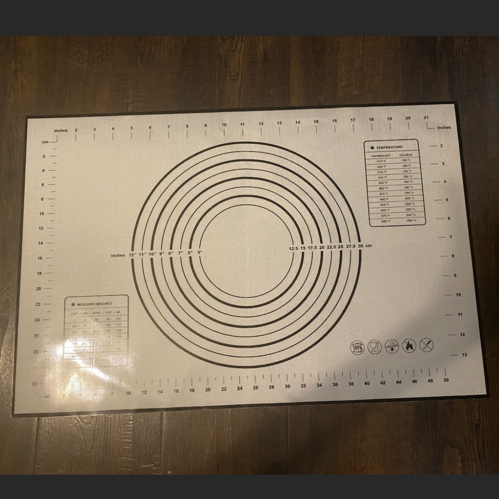Silicone Baking Mat, Rolling Dough Pad Non-Slip Crease-Resistant Non-Stick